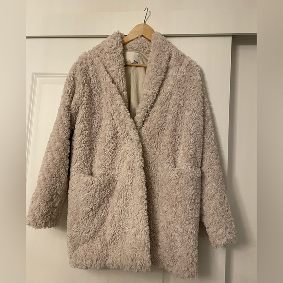 Aritzia Grete jacket- Bone - Picture 4 of 4